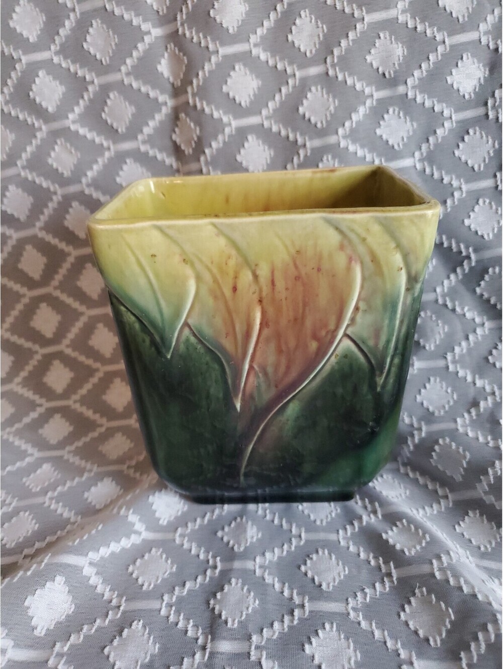 MCM Hull Green/pink Planter